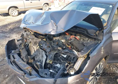 2015 Honda Accord Hybrid Ex-L from USA, damaged, VIN 1HGCR6F58FA001829